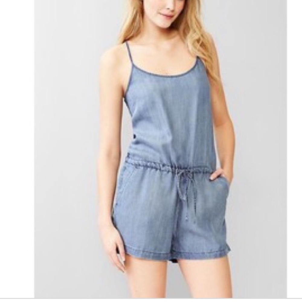 Gap denim romper
